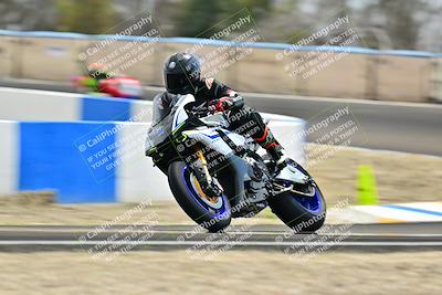 media/Apr-18-2025-TrackDaz (Fri) [[45f5874c44]]/B Group/Session 4 (Turn 6 - Outside)/